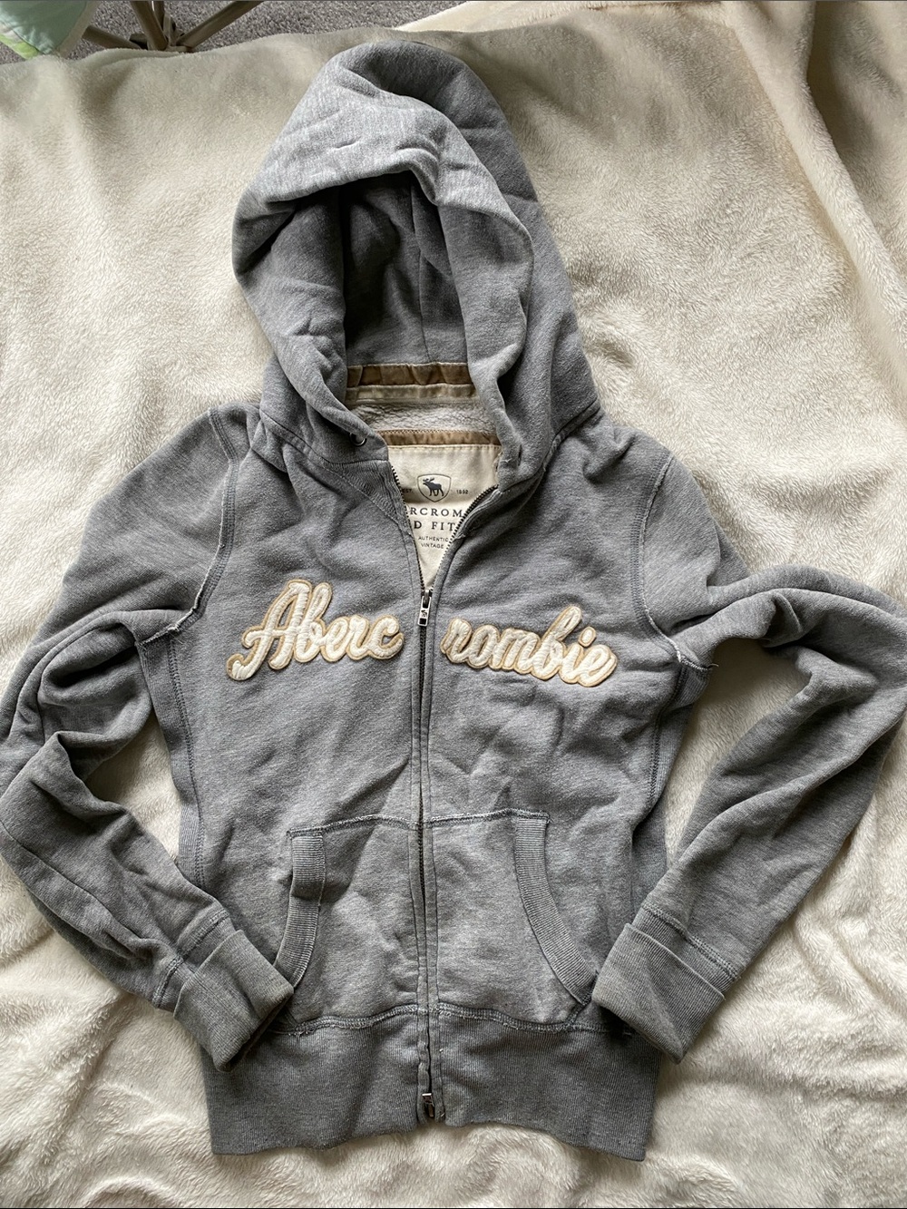 Vintage Y2K Abercrombie hoodie zip up